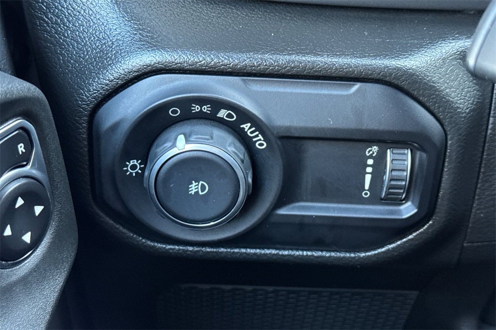 2023 Jeep Wrangler Willys