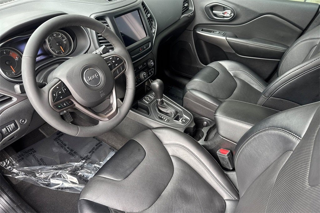 2022 Jeep Cherokee Latitude Lux