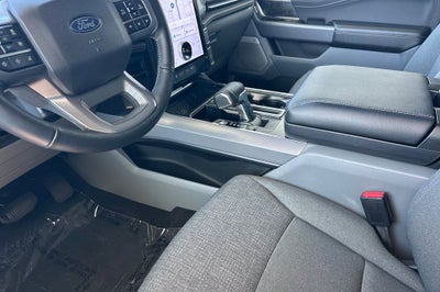 2024 Ford F-150 Lightning Flash