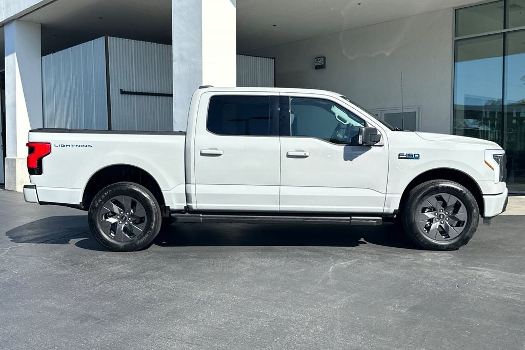 2024 Ford F-150 Lightning Flash