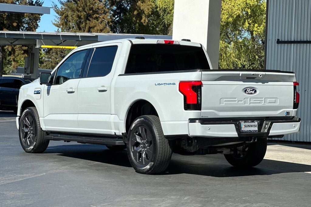 2024 Ford F-150 Lightning Flash