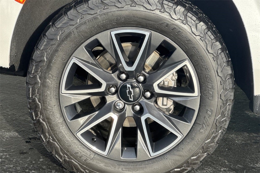 2022 Chevrolet Suburban Z71