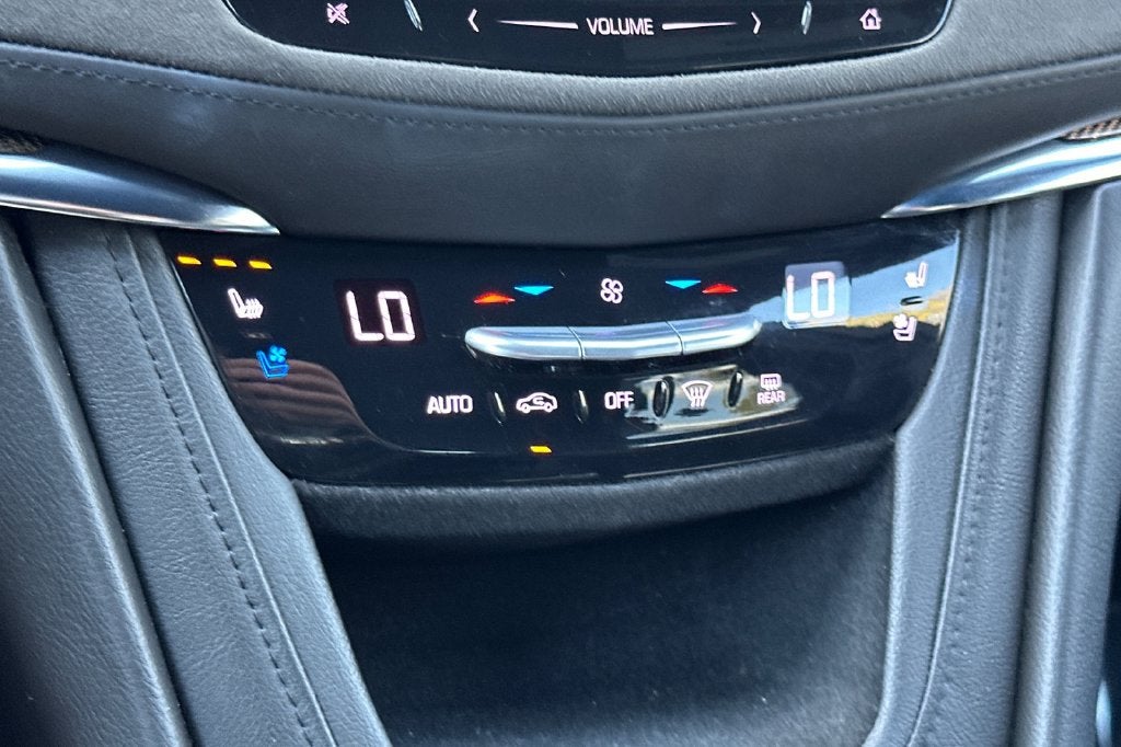 2018 Cadillac XT5 Platinum