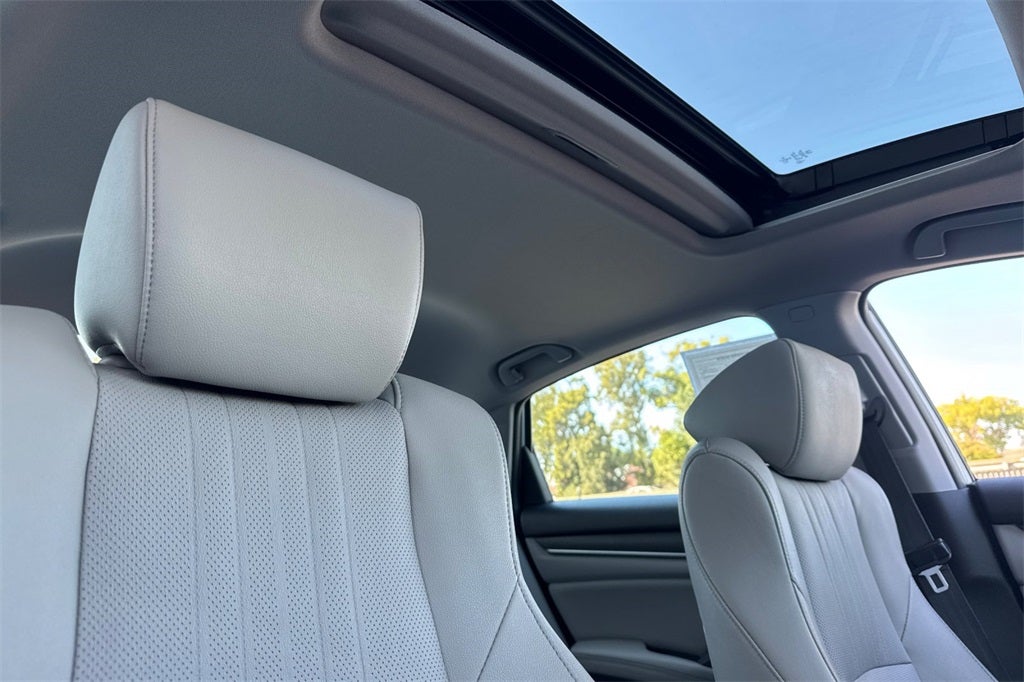 2020 Honda Accord Hybrid Touring