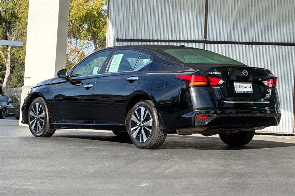 2022 Nissan Altima 2.5 SV
