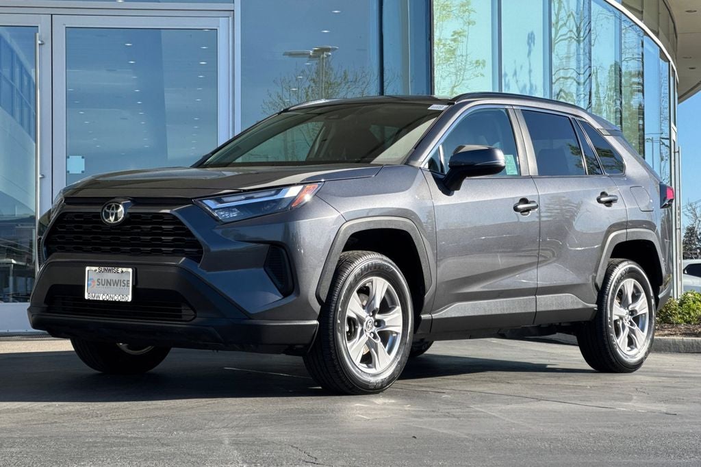2023 Toyota RAV4 XLE