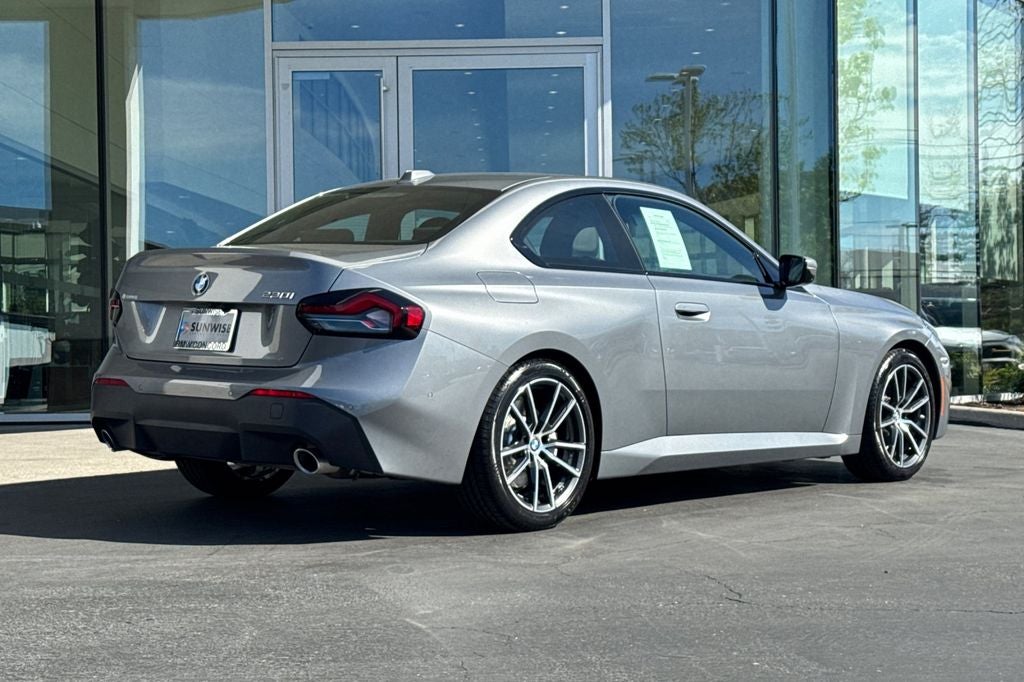 2025 BMW 2 Series 230i