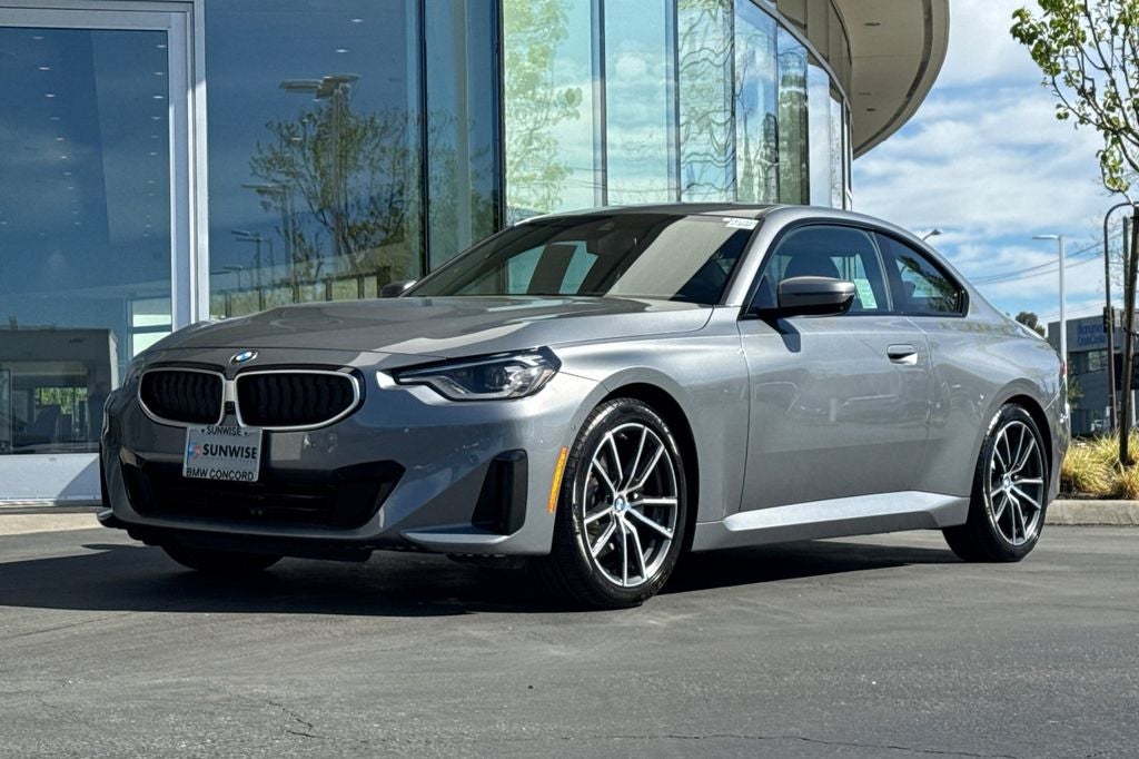 2025 BMW 2 Series 230i