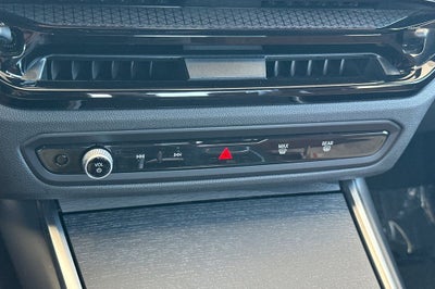 2025 BMW 2 Series 230i