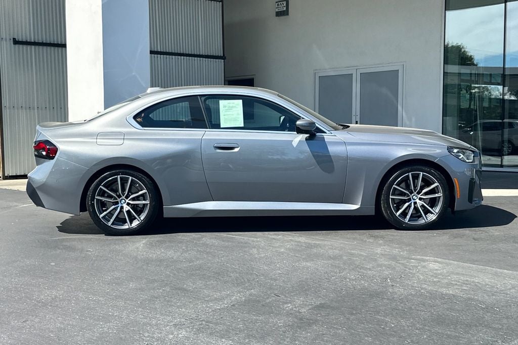 2025 BMW 2 Series 230i
