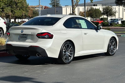 2025 BMW 2 Series 230i