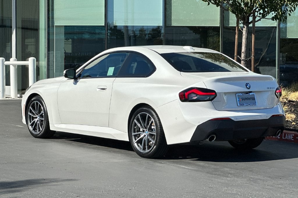 2025 BMW 2 Series 230i