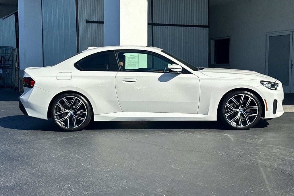 2024 BMW 2 Series 230i