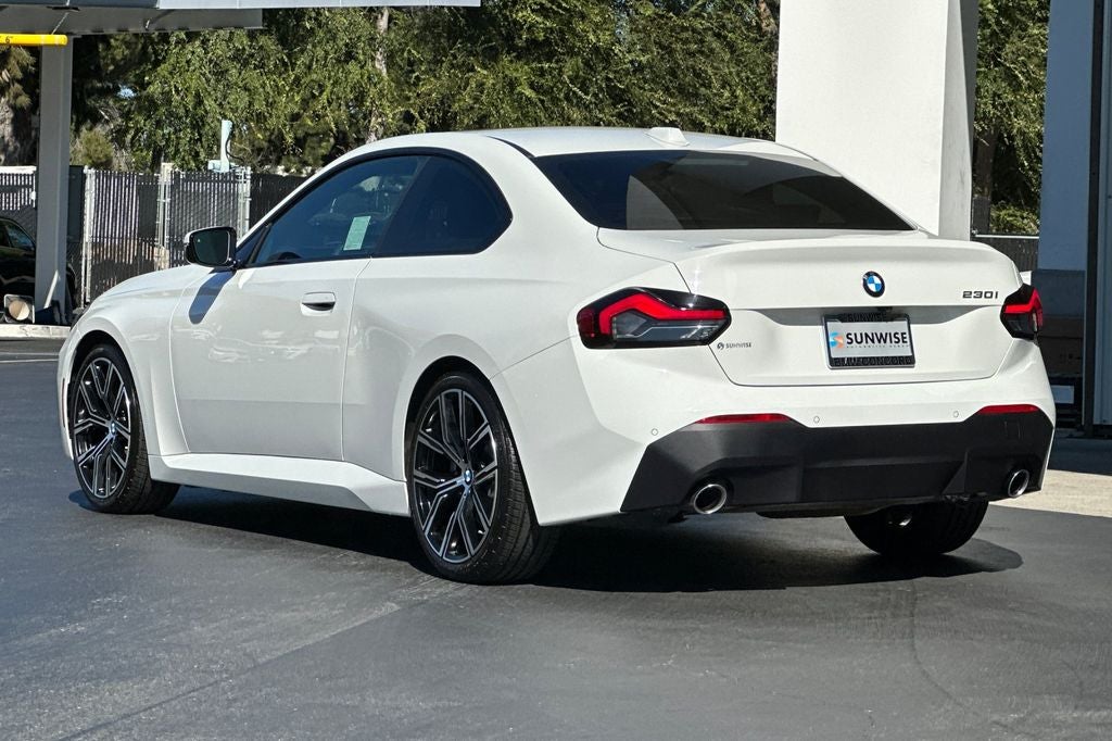 2024 BMW 2 Series 230i