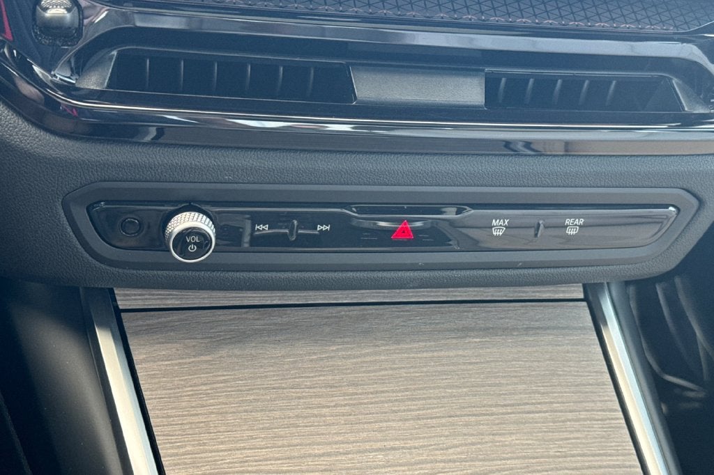 2025 BMW 2 Series 230i