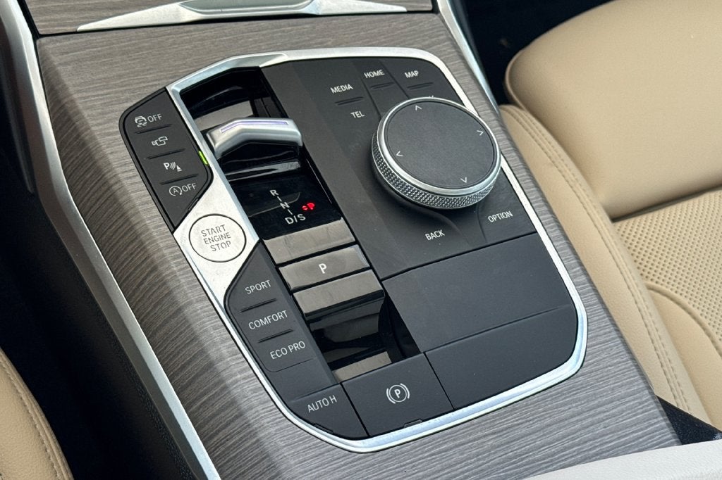 2025 BMW 2 Series 230i