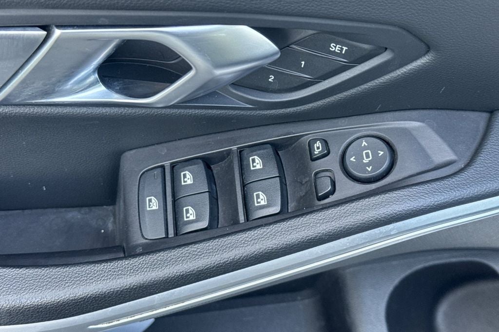 2023 BMW 3 Series 330e iPerformance