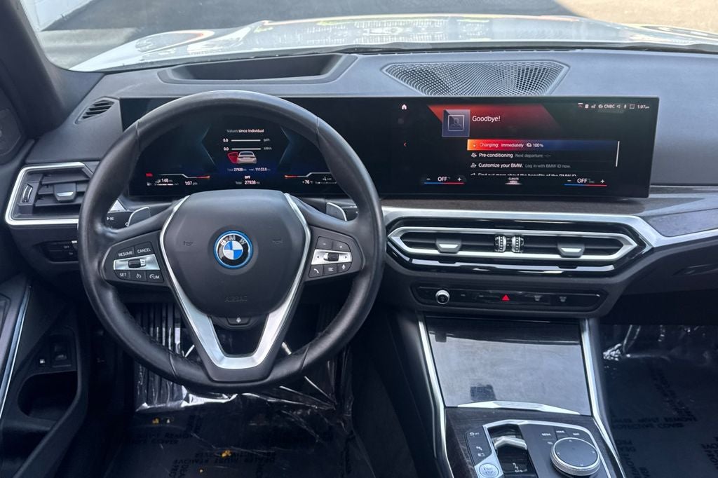 2023 BMW 3 Series 330e iPerformance