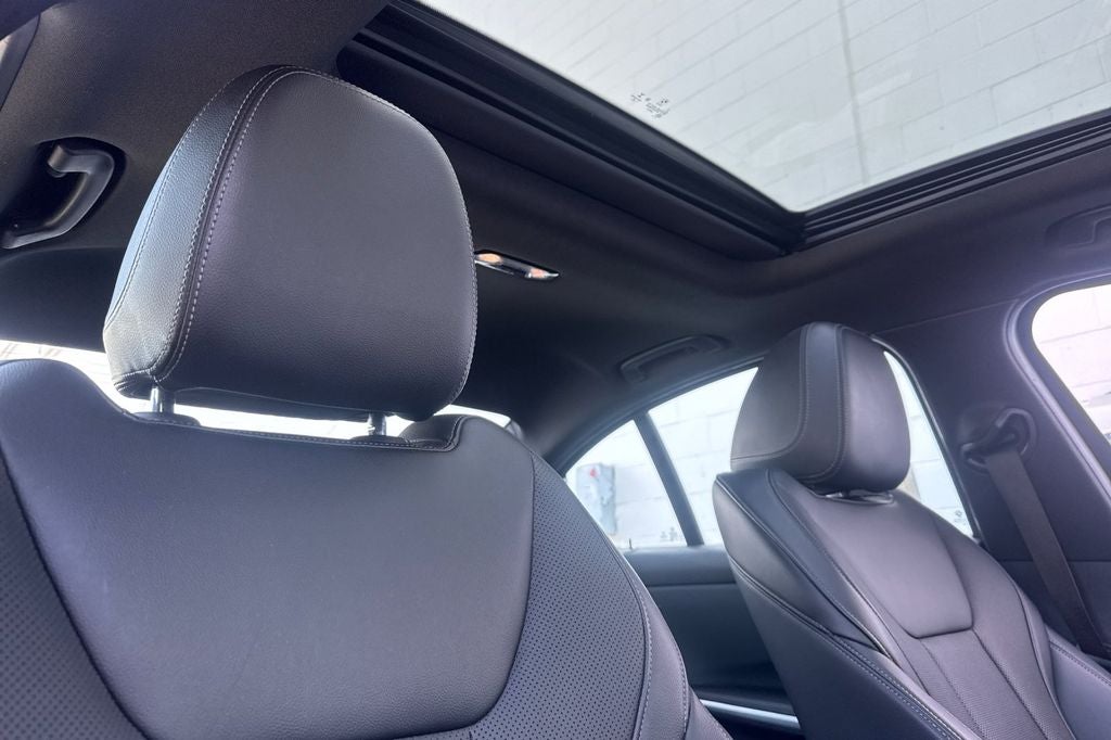 2023 BMW 3 Series 330e iPerformance