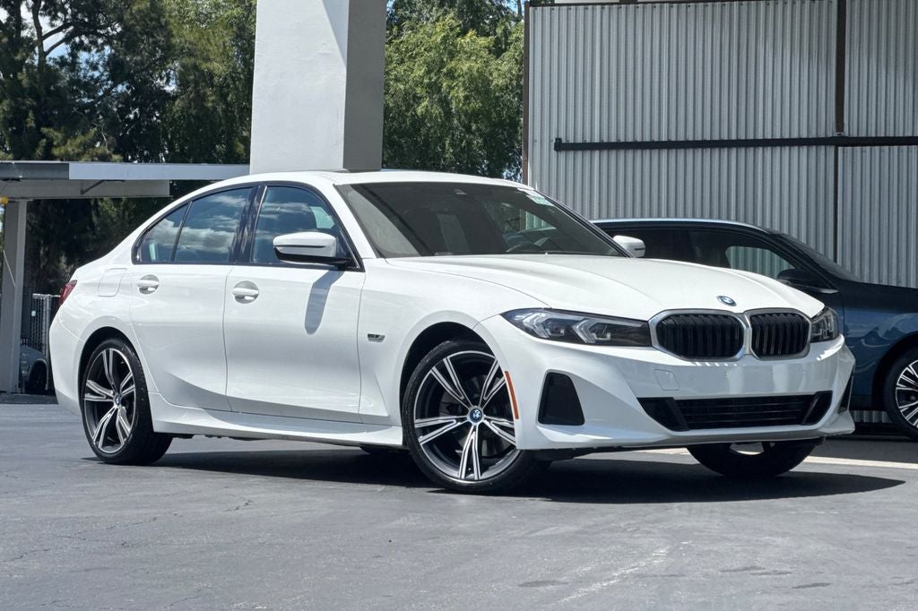 2023 BMW 3 Series 330e iPerformance