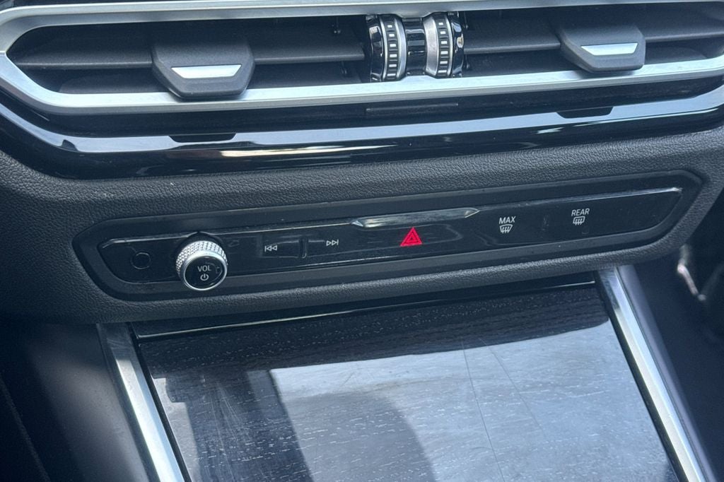 2023 BMW 3 Series 330e iPerformance
