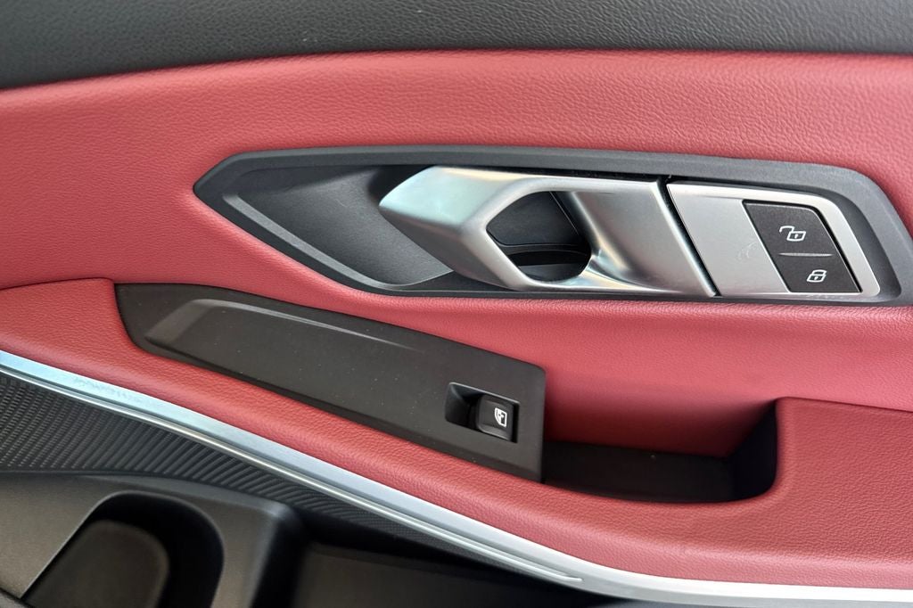 2023 BMW 3 Series 330e iPerformance