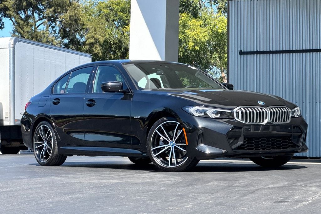 2023 BMW 3 Series 330e iPerformance
