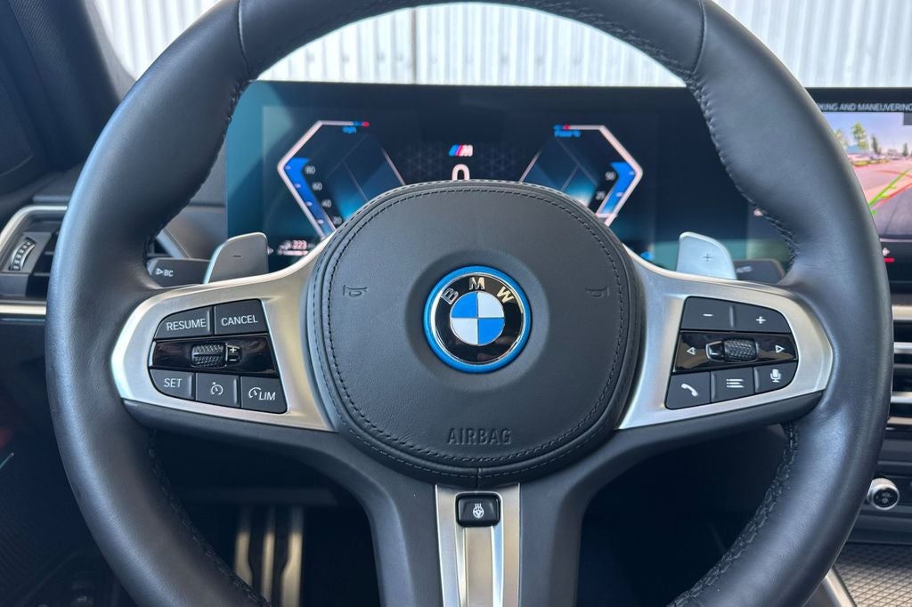 2023 BMW 3 Series 330e iPerformance