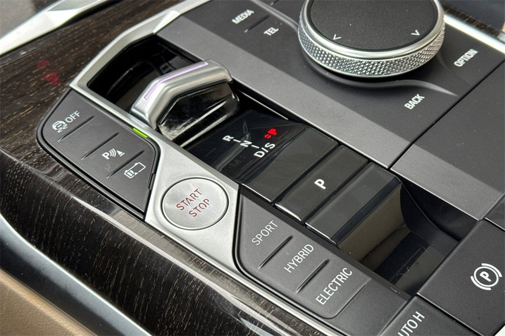 2023 BMW 3 Series 330e xDrive