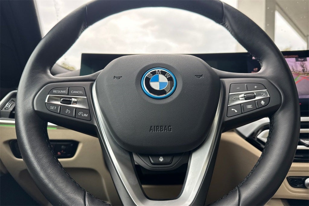 2023 BMW 3 Series 330e xDrive