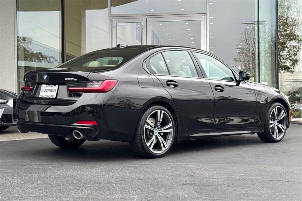 2023 BMW 3 Series 330e xDrive