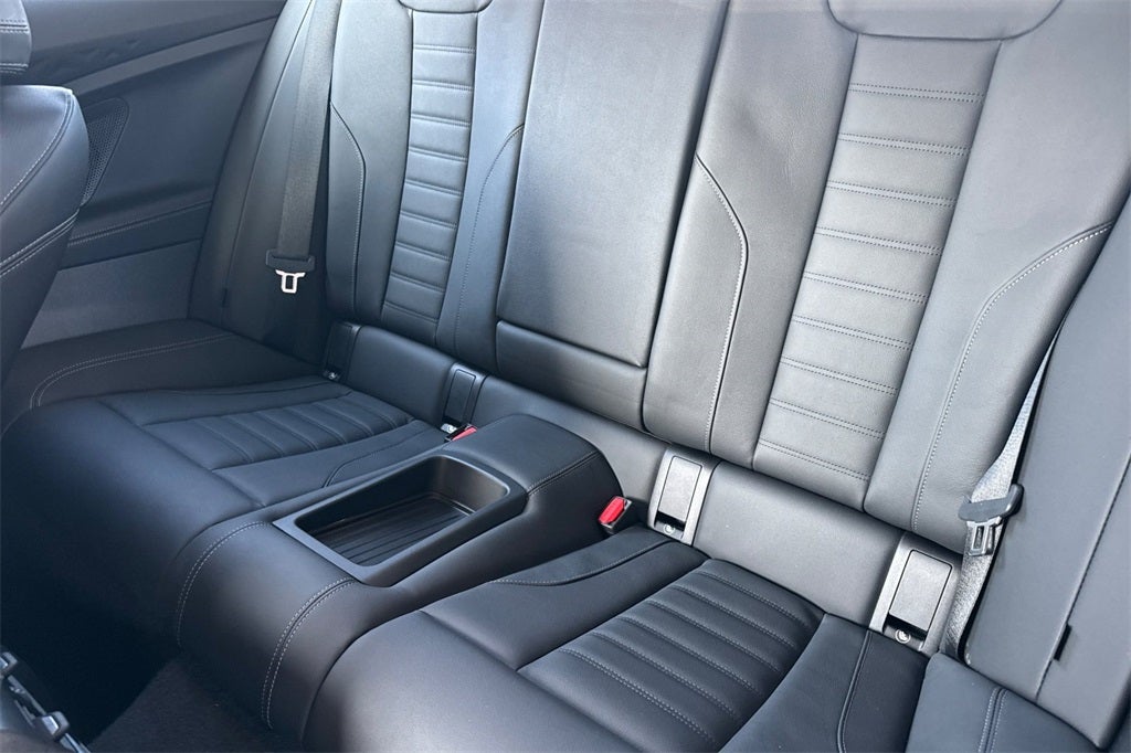 2022 BMW 2 Series M240i