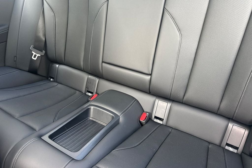 2025 BMW 2 Series M240i