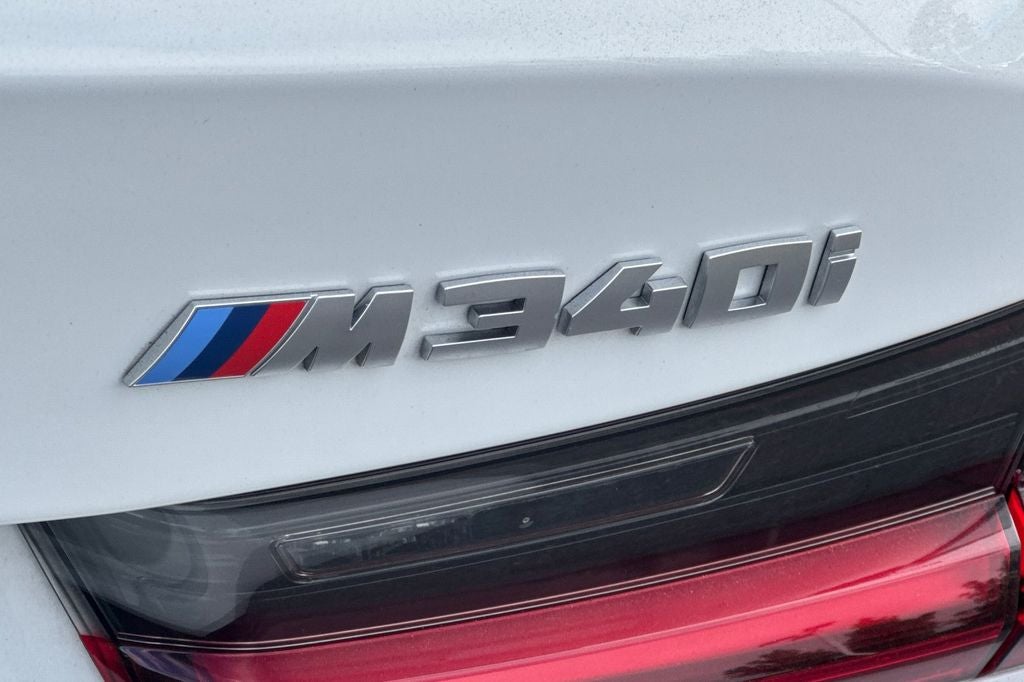 2025 BMW 3 Series M340i