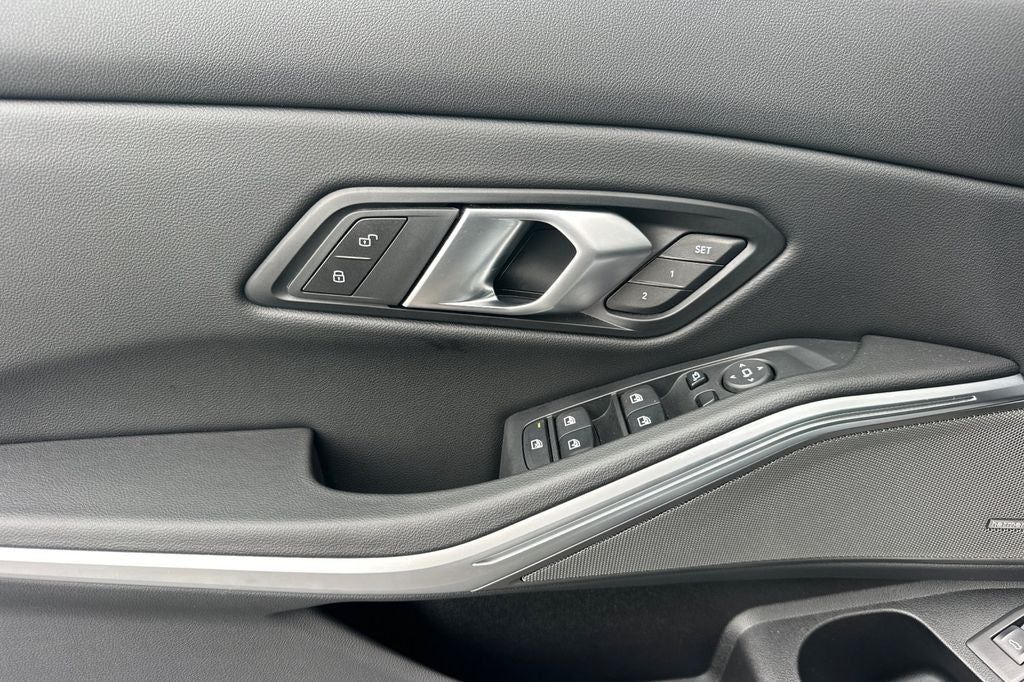 2025 BMW 3 Series M340i