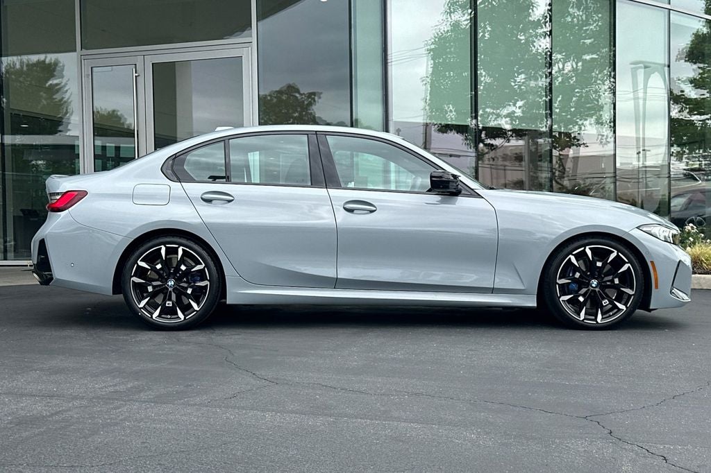 2025 BMW 3 Series M340i
