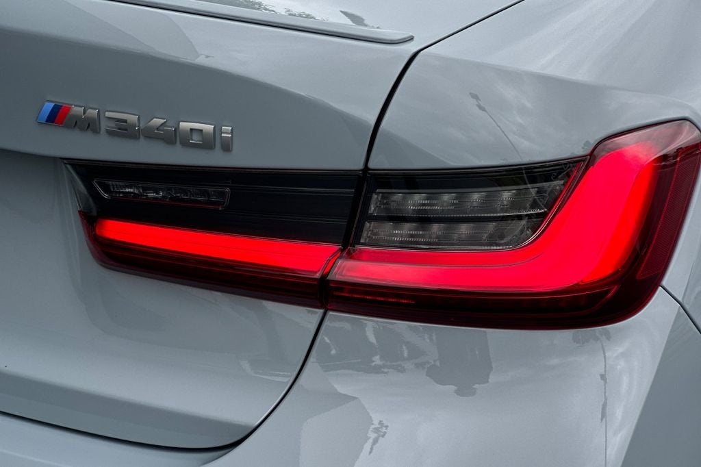 2025 BMW 3 Series M340i