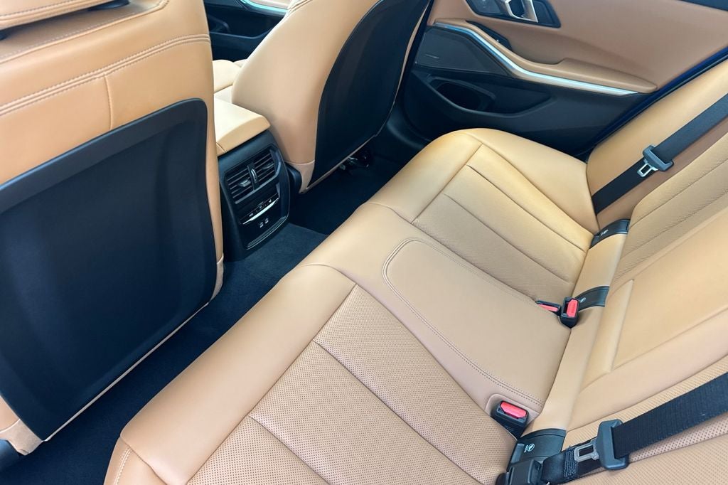 2025 BMW 3 Series M340i