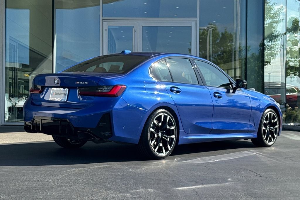 2025 BMW 3 Series M340i
