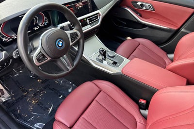 2022 BMW 3 Series 330e iPerformance