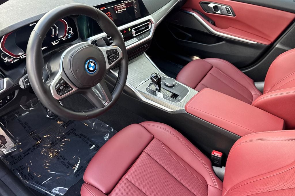 2022 BMW 3 Series 330e iPerformance