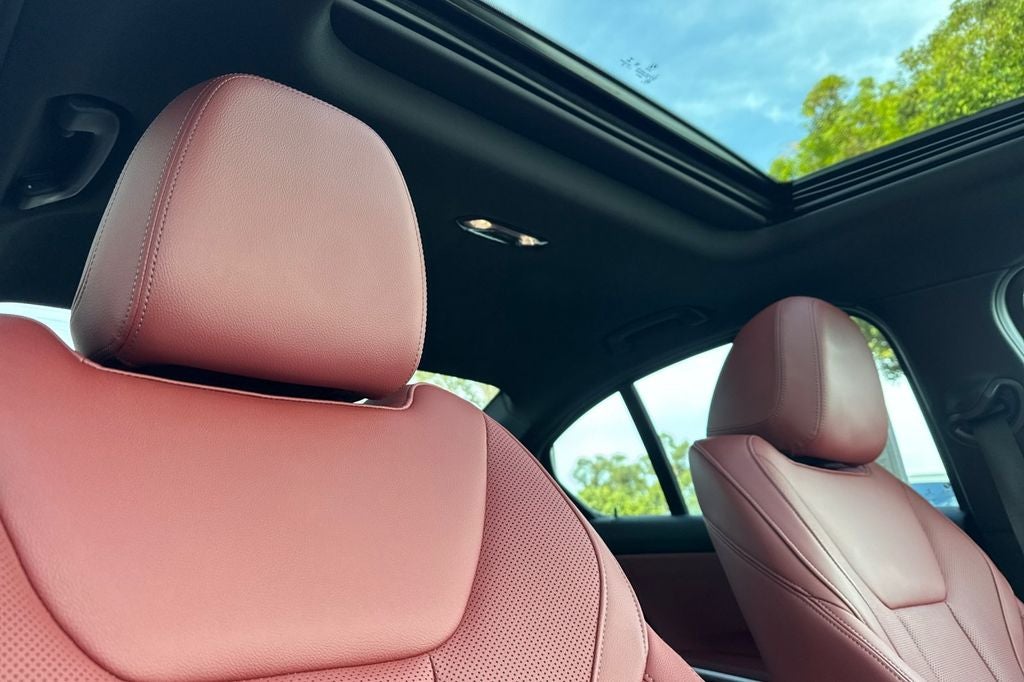 2022 BMW 3 Series 330e iPerformance