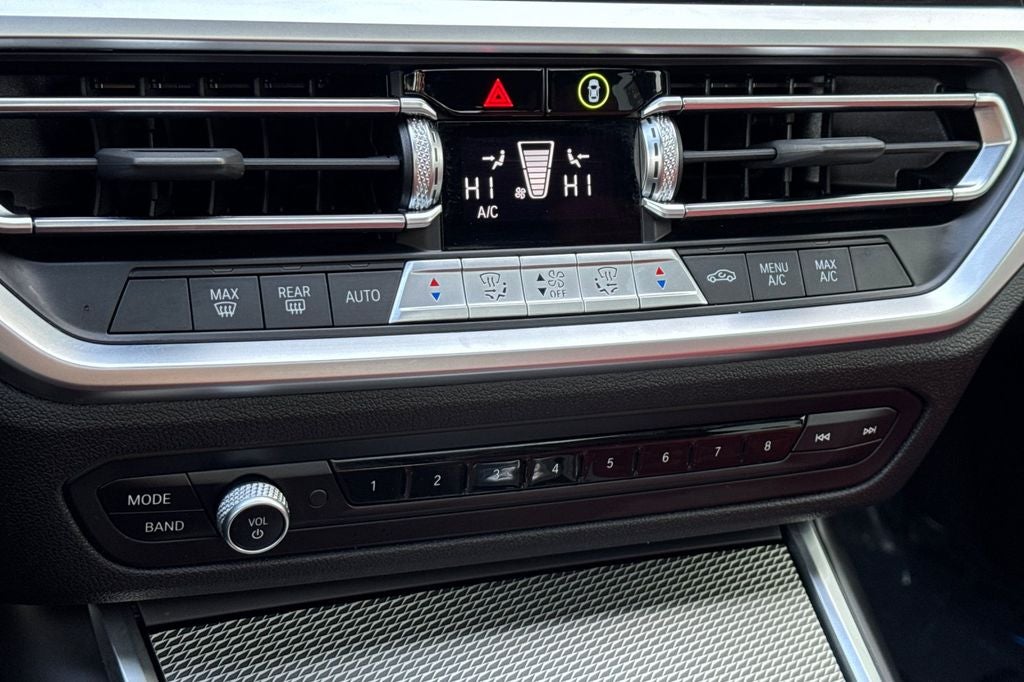 2022 BMW 3 Series 330e iPerformance