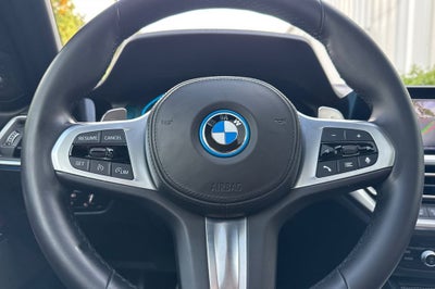 2022 BMW 3 Series 330e iPerformance