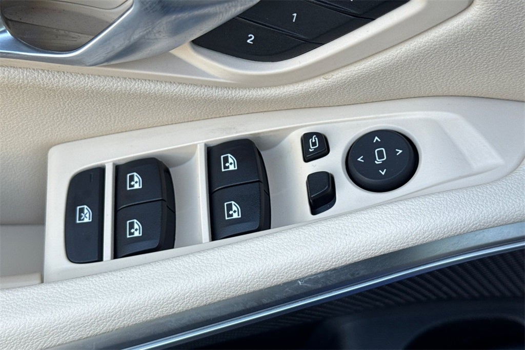 2022 BMW 3 Series 330e iPerformance