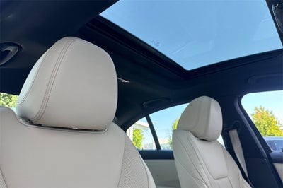 2022 BMW 3 Series 330e iPerformance