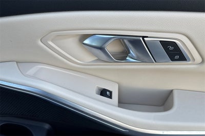 2022 BMW 3 Series 330e iPerformance