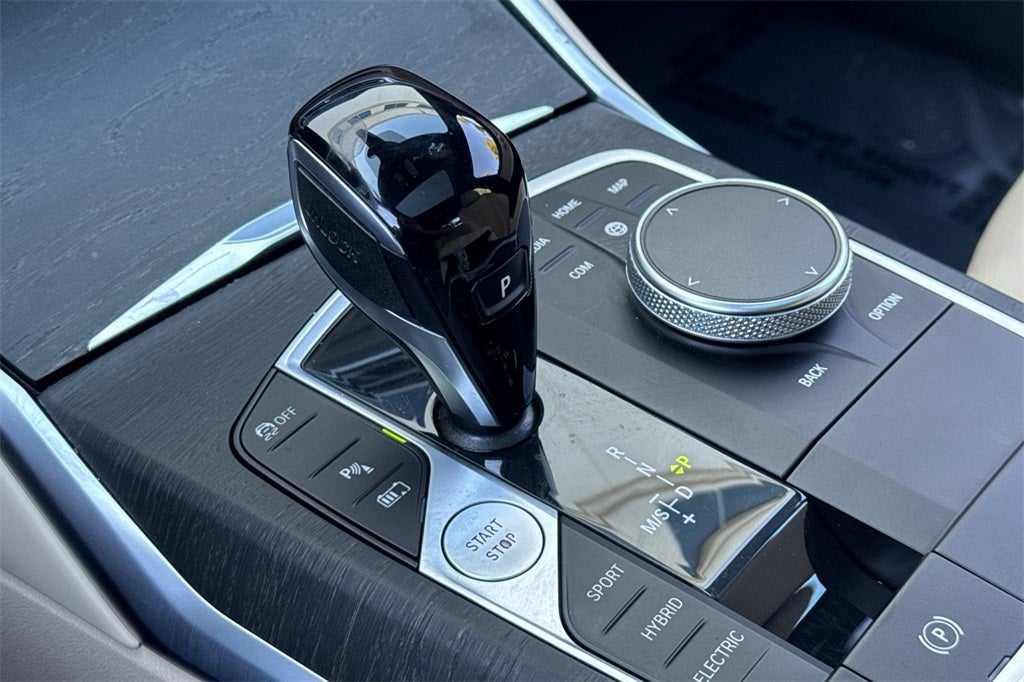 2022 BMW 3 Series 330e iPerformance