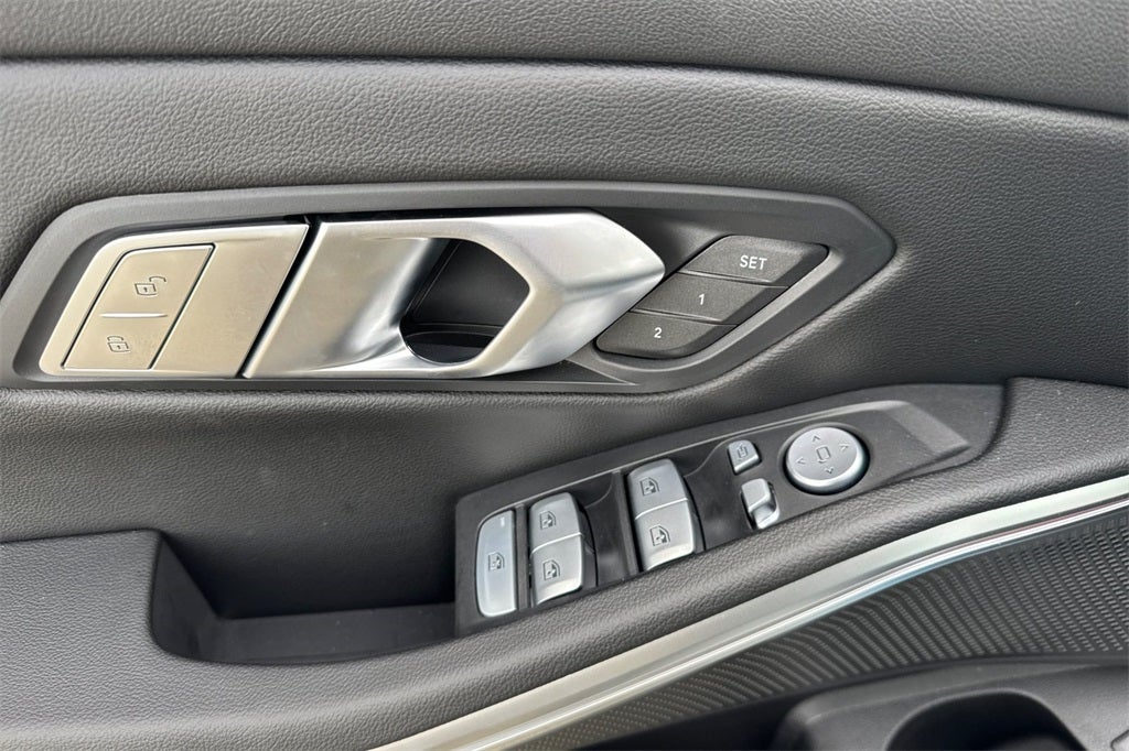 2026 BMW 3 Series 330i