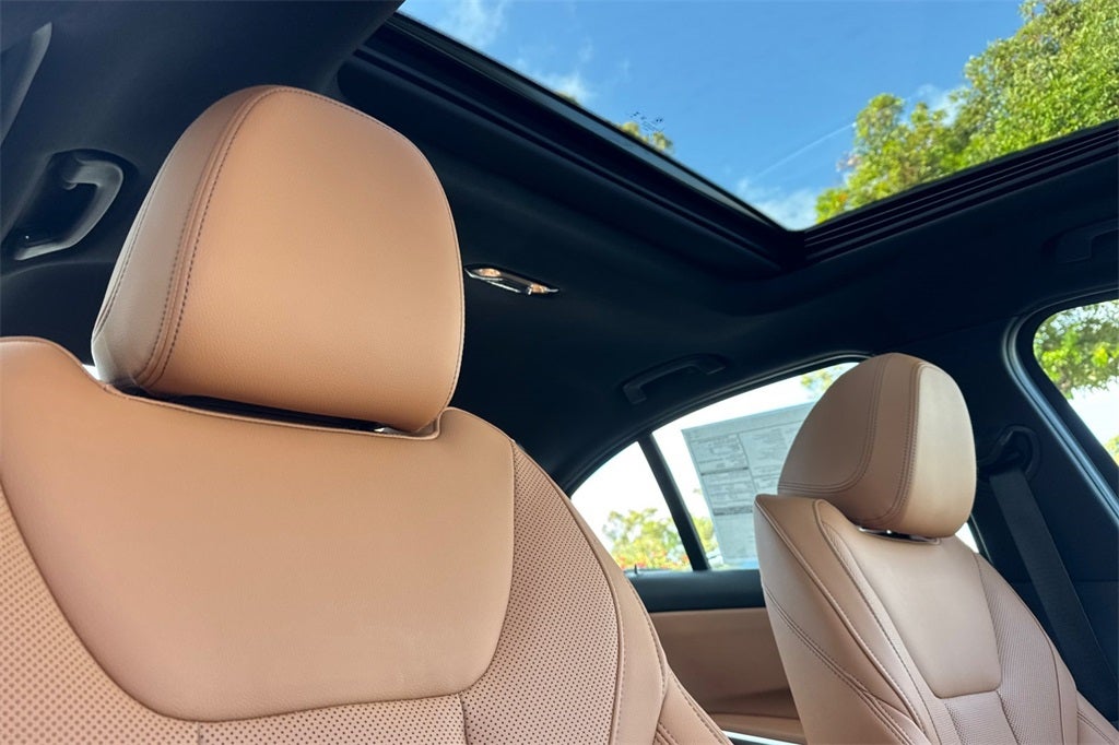 2026 BMW 3 Series 330i